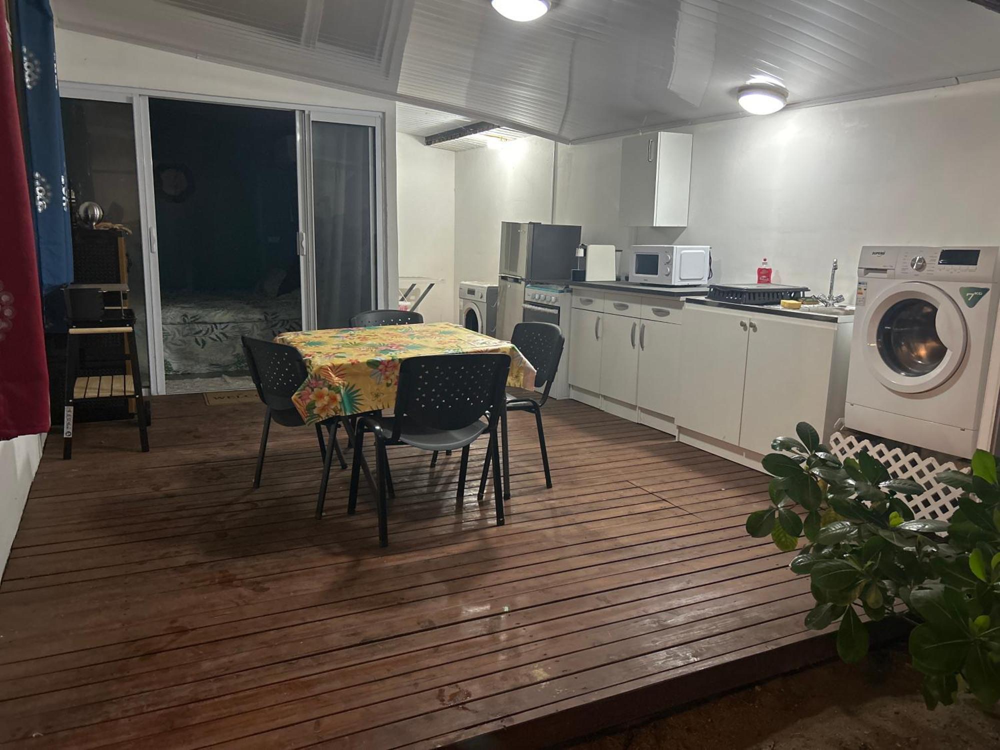 Studio Tahatai Paea Экстерьер фото